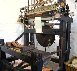 framework knitting machine